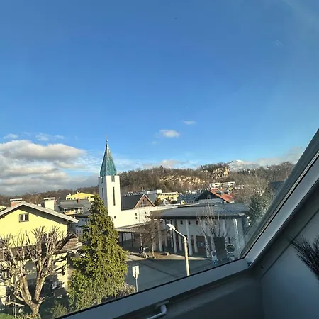 公寓 Mit Untersberg Ausblick