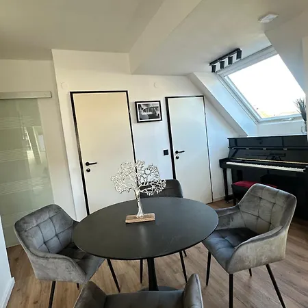 Mit Untersberg Ausblick